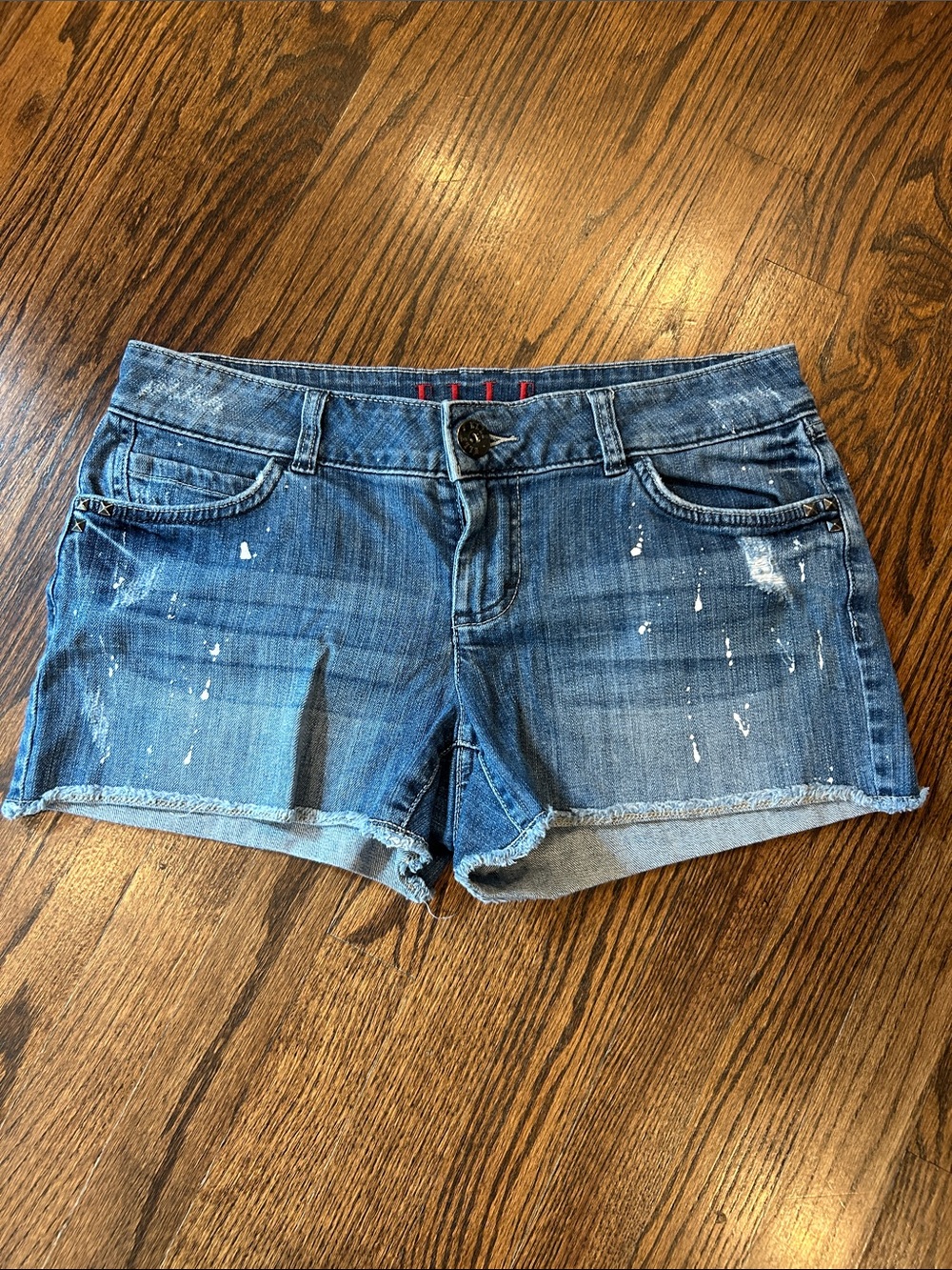 Elle Blue Denim Cutoff Shorts with Paint-Splatter Detail